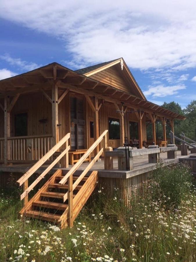 Ldr Lodge - Last Dollar Ranch Smithers Bagian luar foto