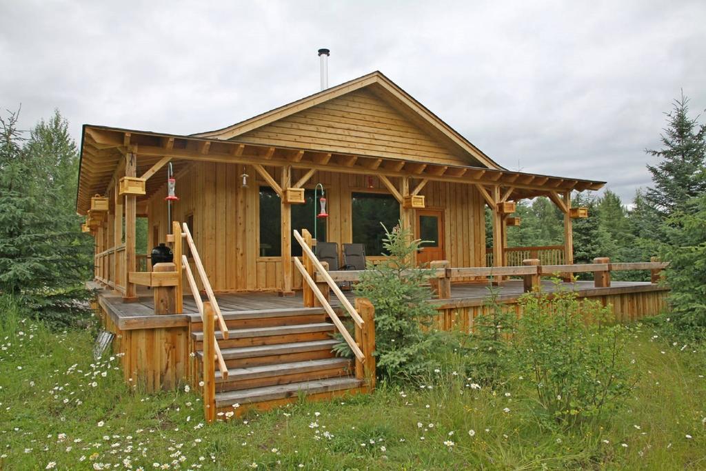 Ldr Lodge - Last Dollar Ranch Smithers Bagian luar foto