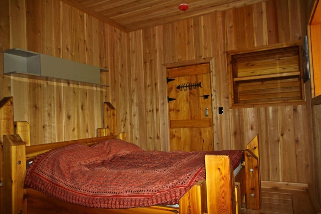 Ldr Lodge - Last Dollar Ranch Smithers Bagian luar foto