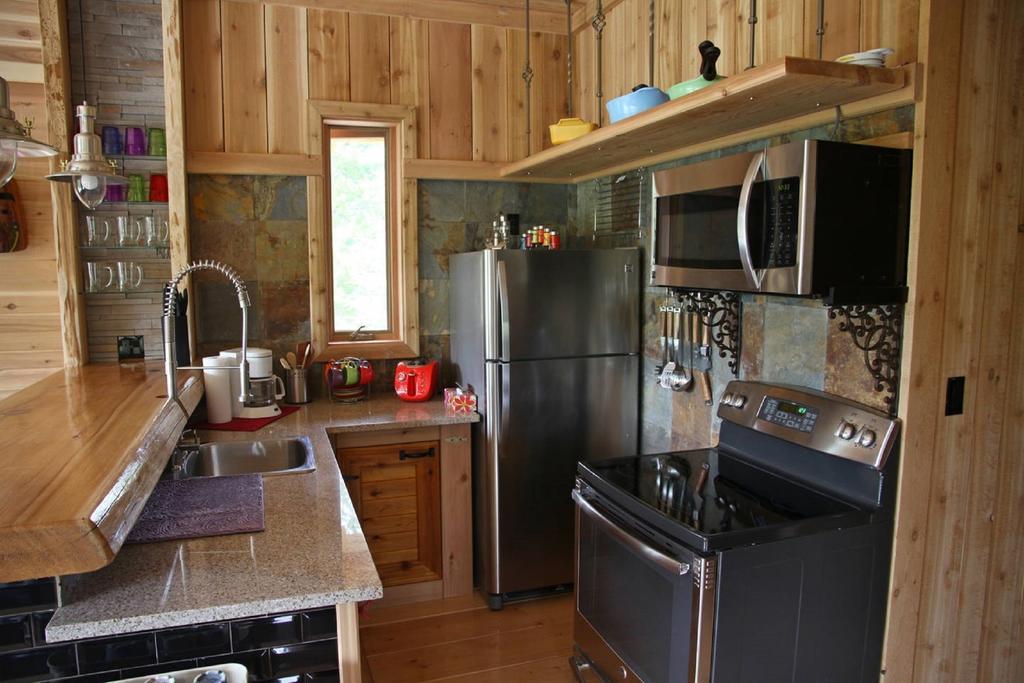 Ldr Lodge - Last Dollar Ranch Smithers Bagian luar foto